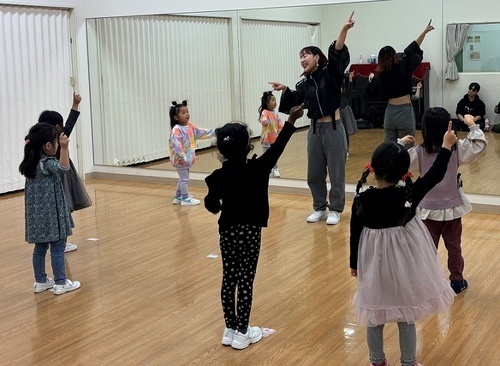 キッズJAZZ DANCE